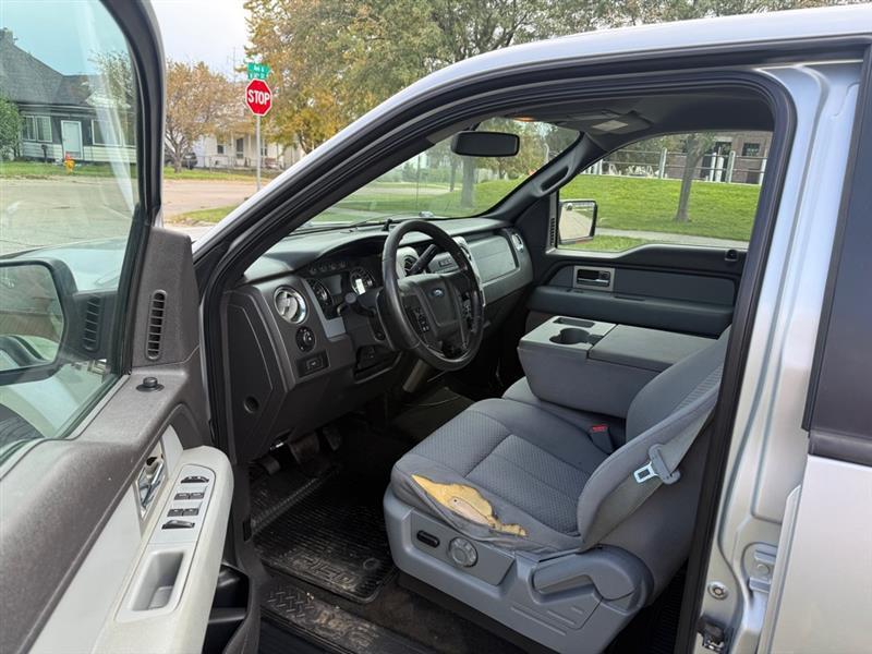 Ford F-150 XL SuperCrew 6.5-ft. Bed 4WD 2011