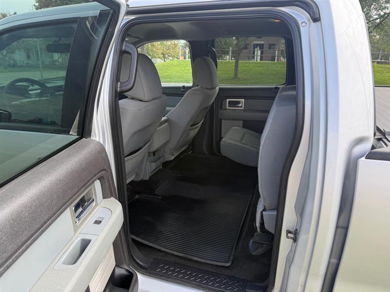 Ford F-150 XL SuperCrew 6.5-ft. Bed 4WD 2011