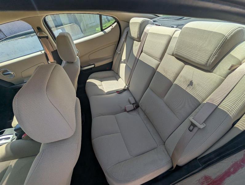 Pontiac Grand Prix Sedan 2008