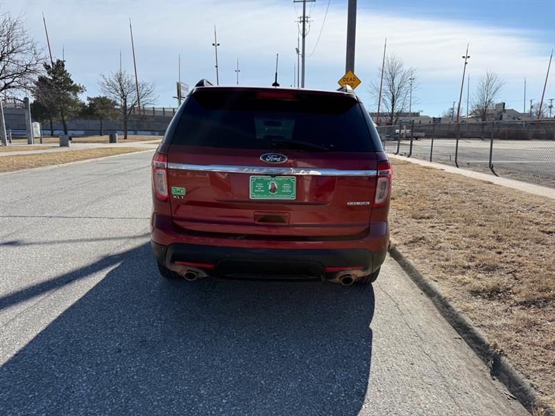 Ford Explorer XLT FWD 2013