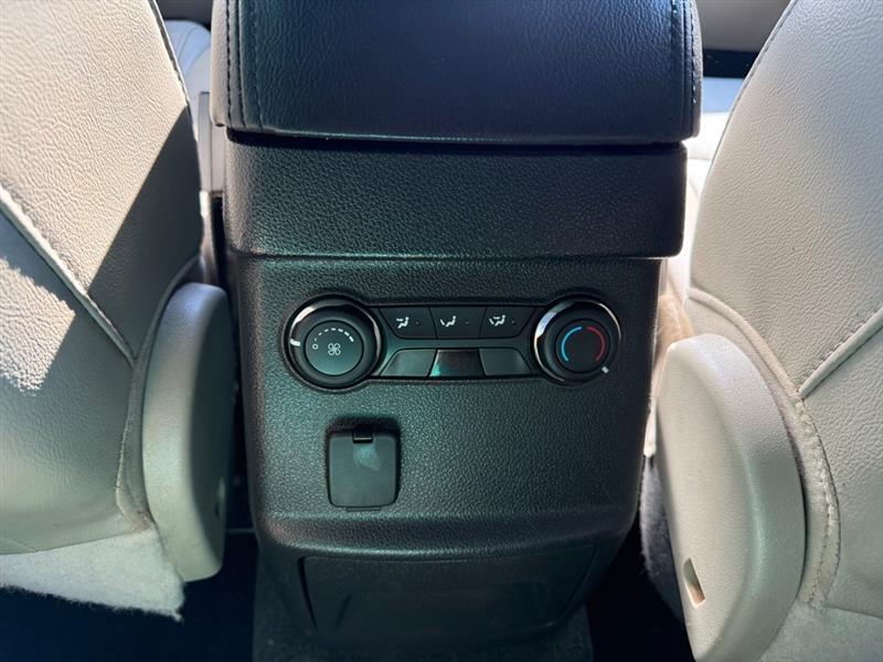 Ford Explorer XLT FWD 2013