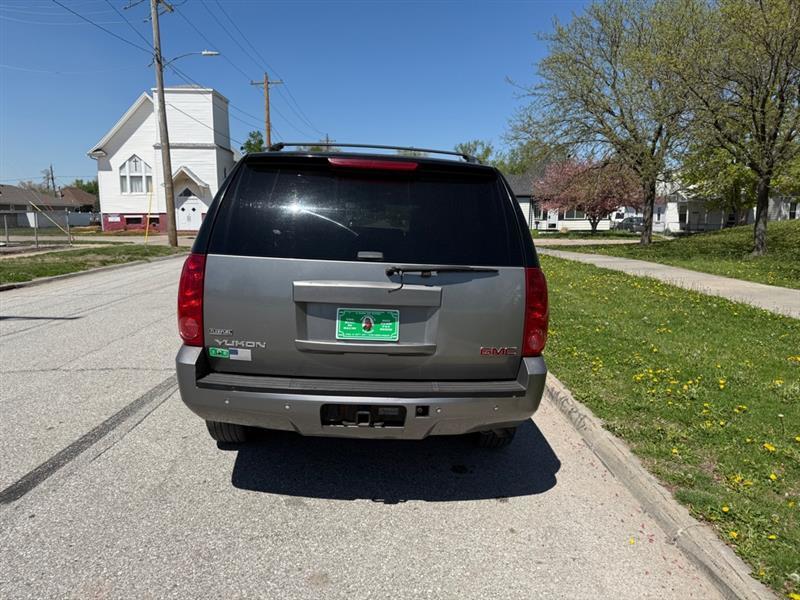 GMC Yukon SLT-1 4WD 2009