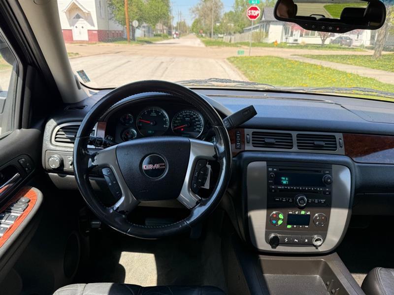GMC Yukon SLT-1 4WD 2009