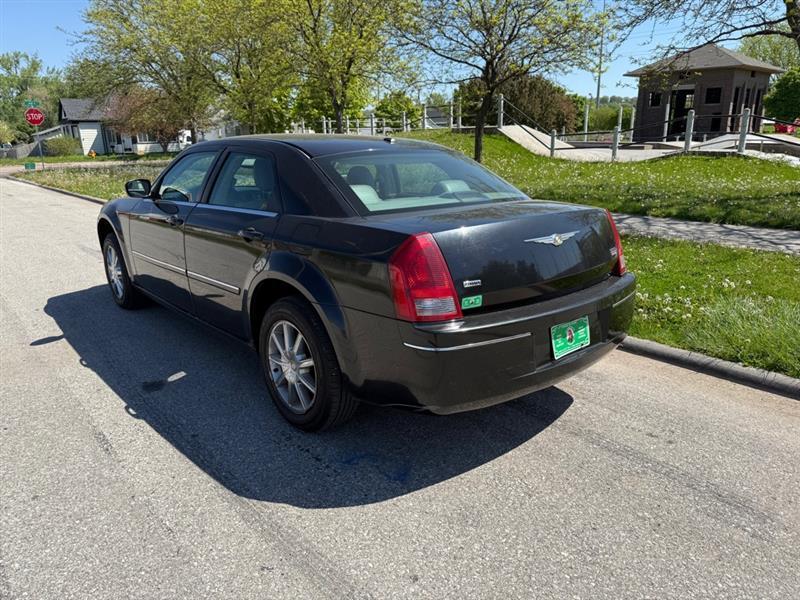 Chrysler 300 Touring AWD 2007