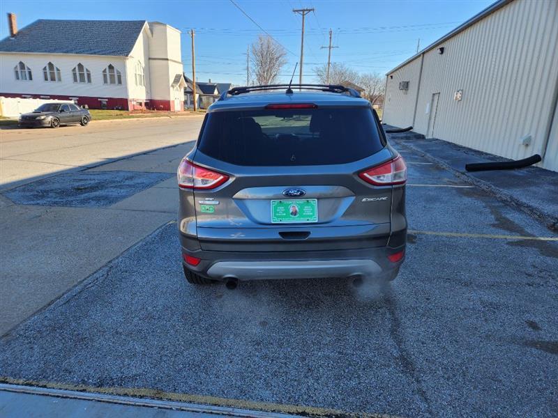 Ford Escape SE FWD 2013
