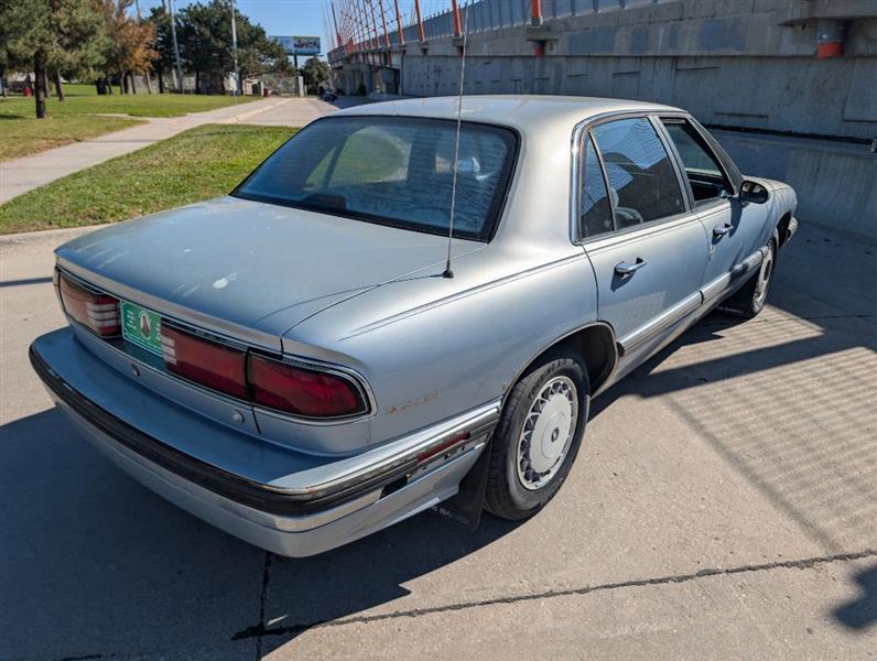 Buick LeSabre Custom 1995