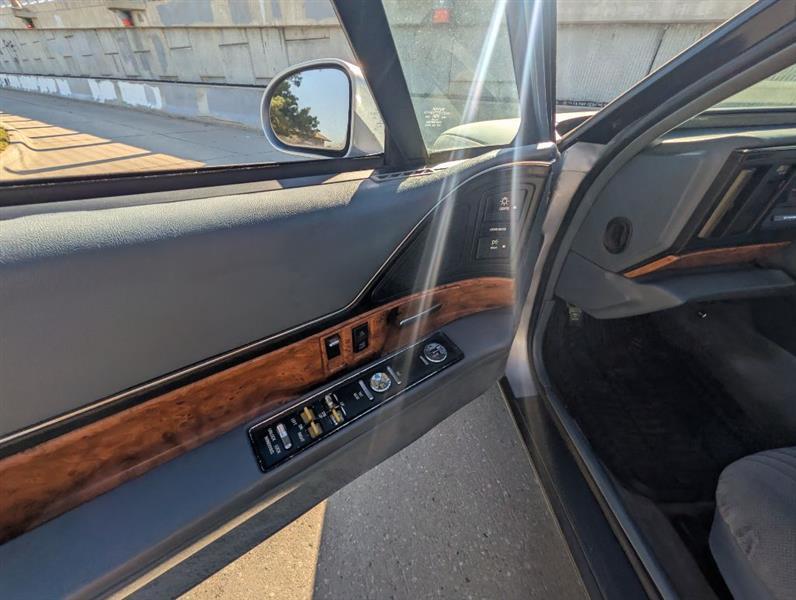 Buick LeSabre Custom 1995
