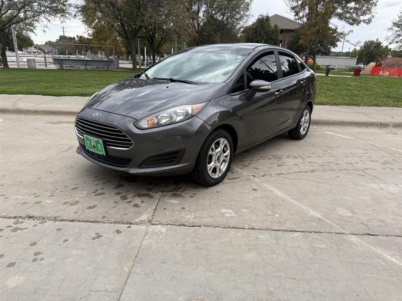 Ford Fiesta SE Sedan 2016