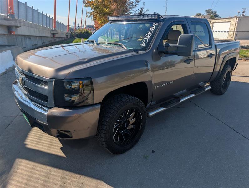 Chevrolet Silverado 1500 LTZ Crew Cab 4WD 2008