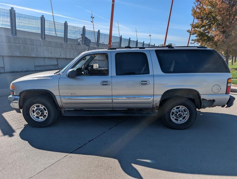 GMC Yukon XL 2500 4WD 2005