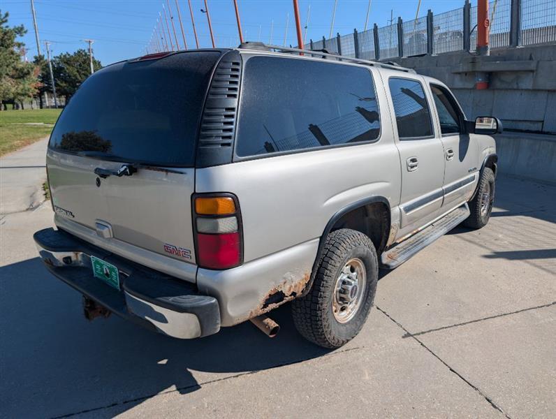 GMC Yukon XL 2500 4WD 2005
