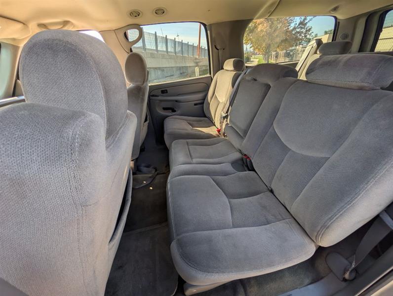GMC Yukon XL 2500 4WD 2005