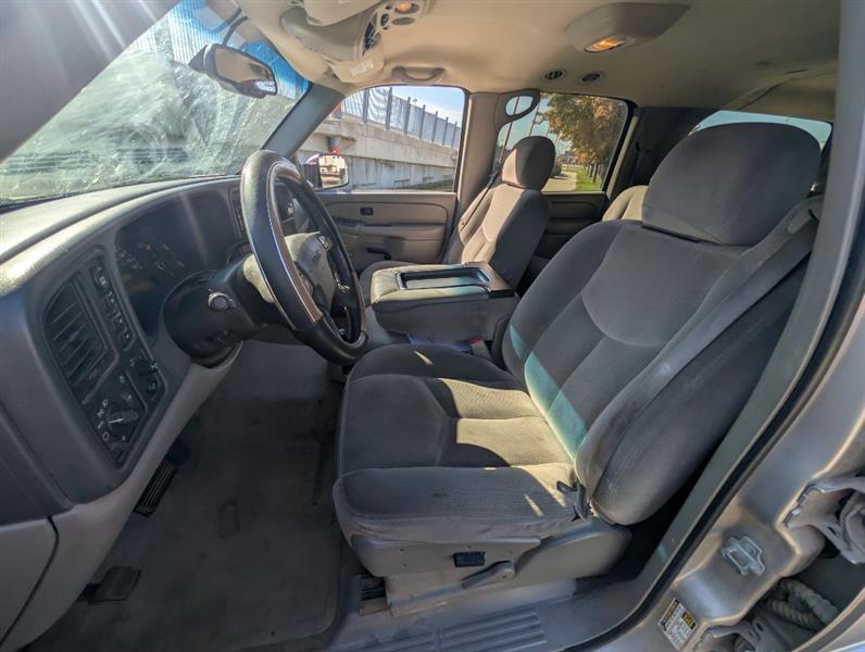 GMC Yukon XL 2500 4WD 2005