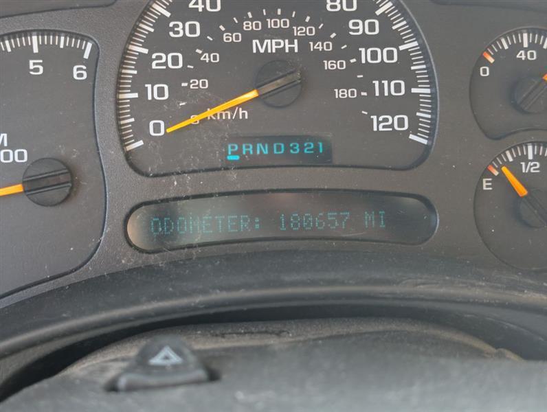 GMC Yukon XL 2500 4WD 2005