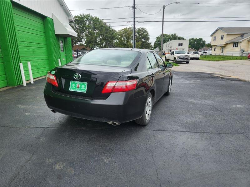 Toyota Camry LE V6 2007