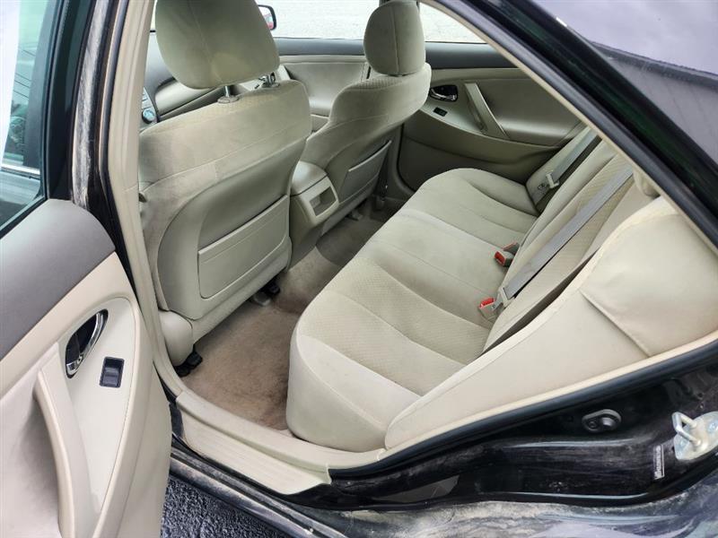 Toyota Camry LE V6 2007