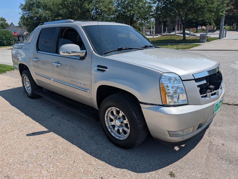 Cadillac Escalade EXT Sport Utility Truck 2008