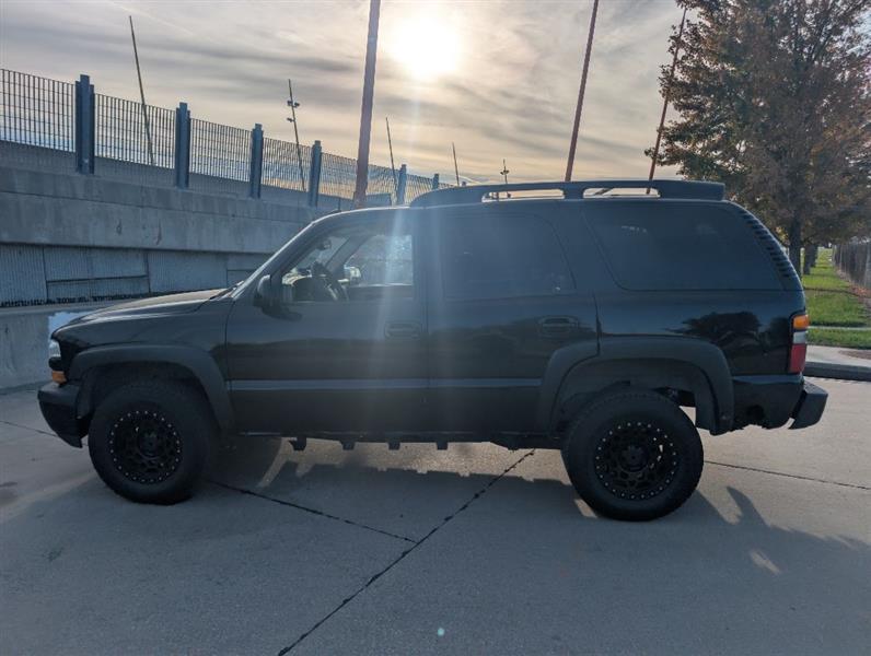 Chevrolet Tahoe 4WD 2002