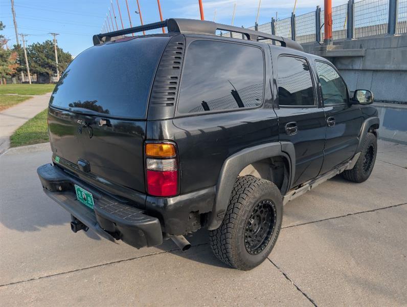 Chevrolet Tahoe 4WD 2002