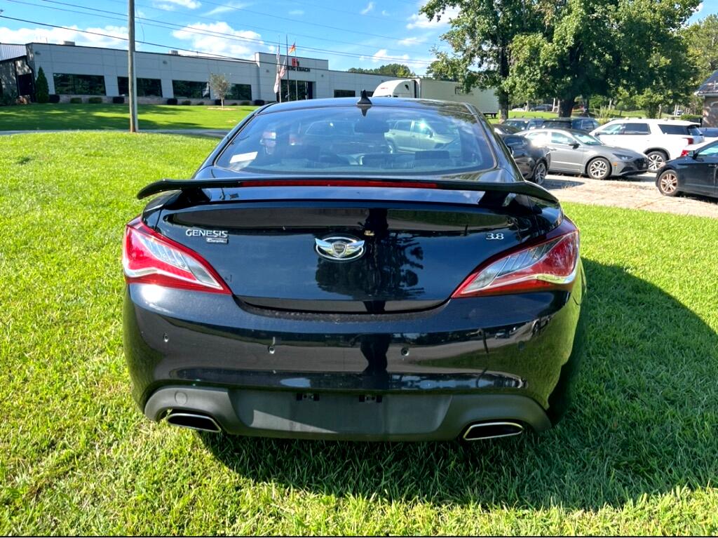 2016 Hyundai Genesis Coupe 3.8 Ultimate photo 6