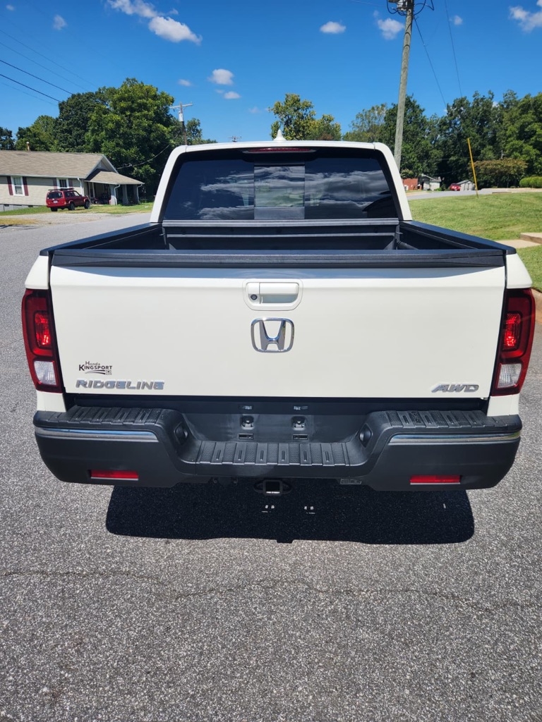2019 Honda Ridgeline RTL photo 4