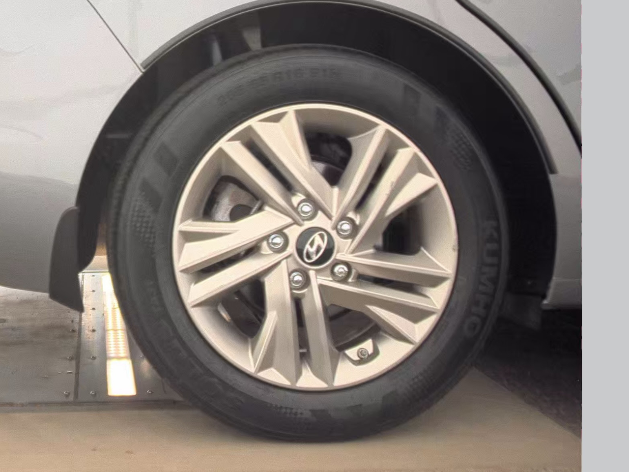 2019 Hyundai Elantra SEL Value Edition Limited photo 9
