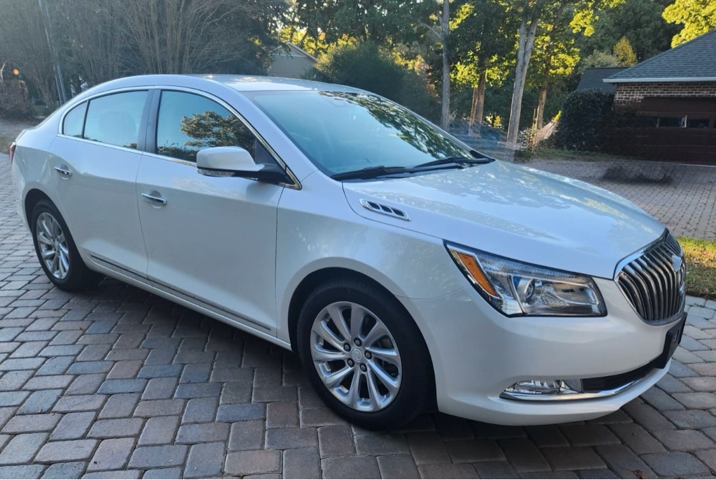 2016 Buick LaCrosse Leather Package