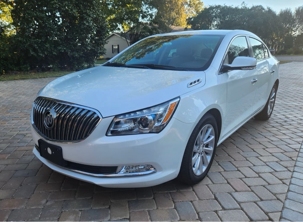 Buick LaCrosse Leather Package 2016