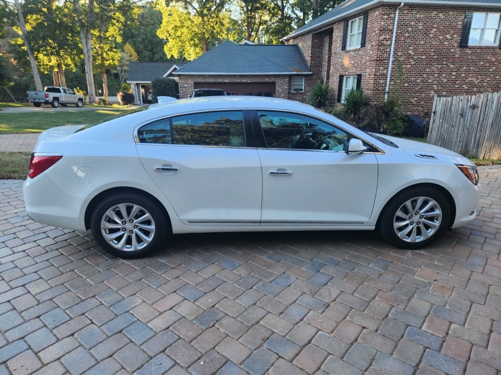 Buick LaCrosse Leather Package 2016