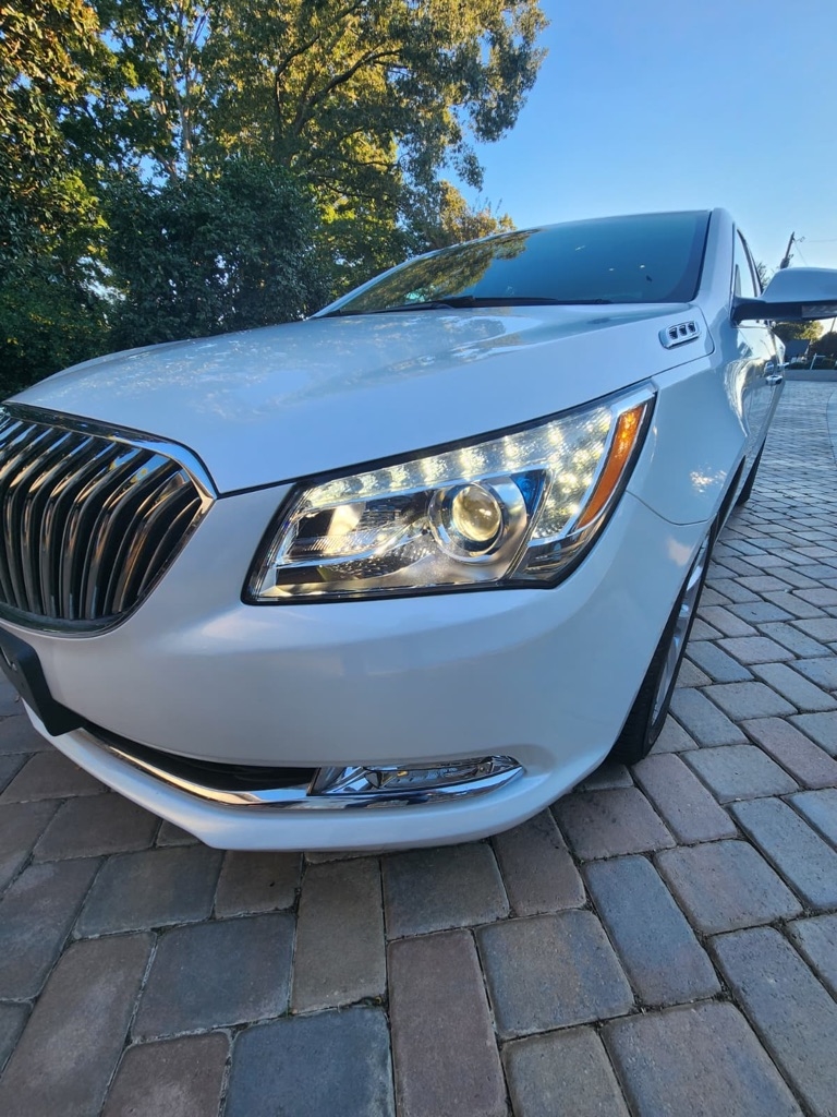 Buick LaCrosse Leather Package 2016