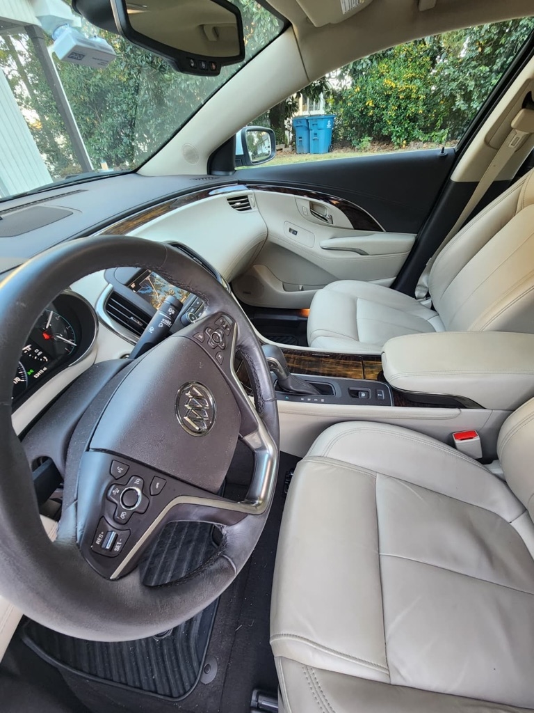 Buick LaCrosse Leather Package 2016