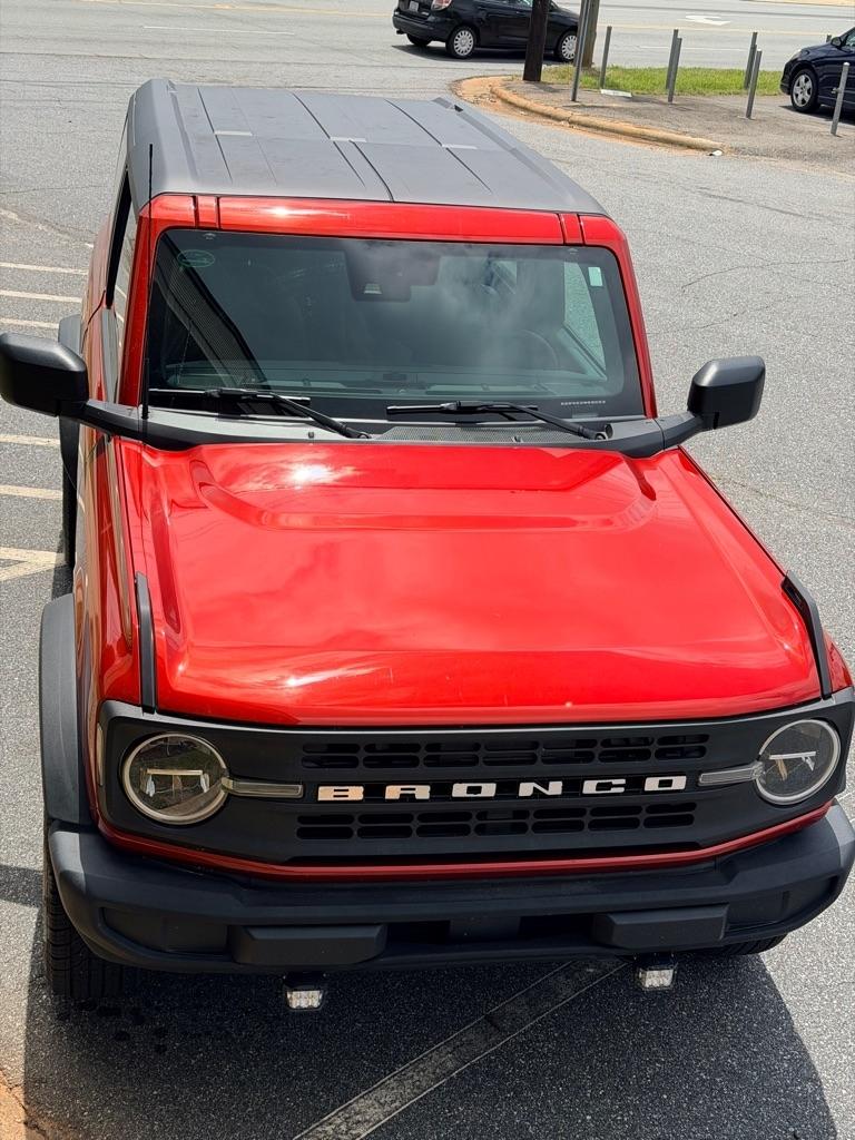 2022 Ford Bronco Base 4x4's photo