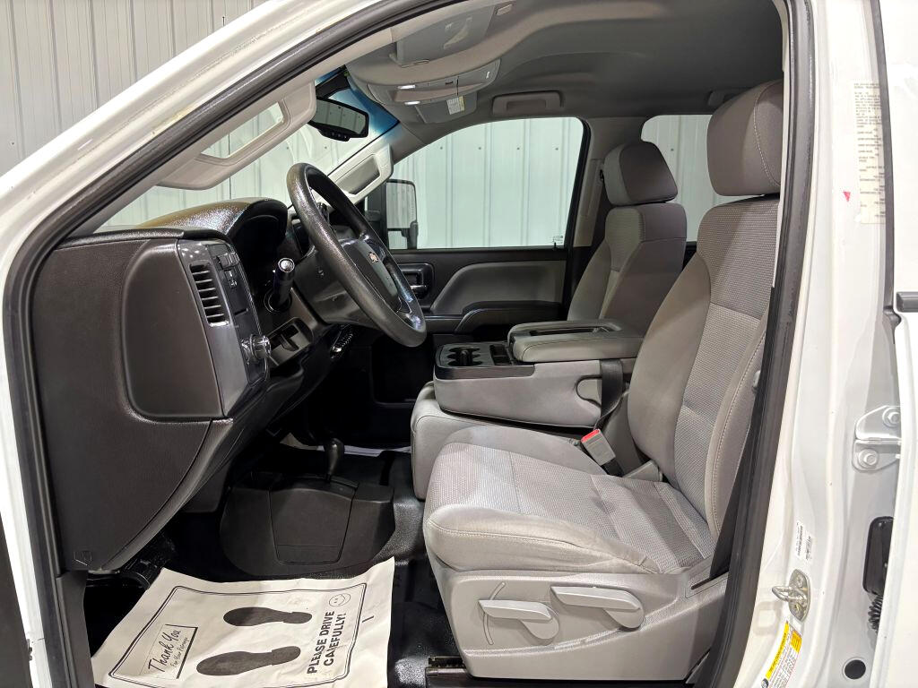 Chevrolet Silverado 2500 W/T Crew Cab 4WD LWB 2018