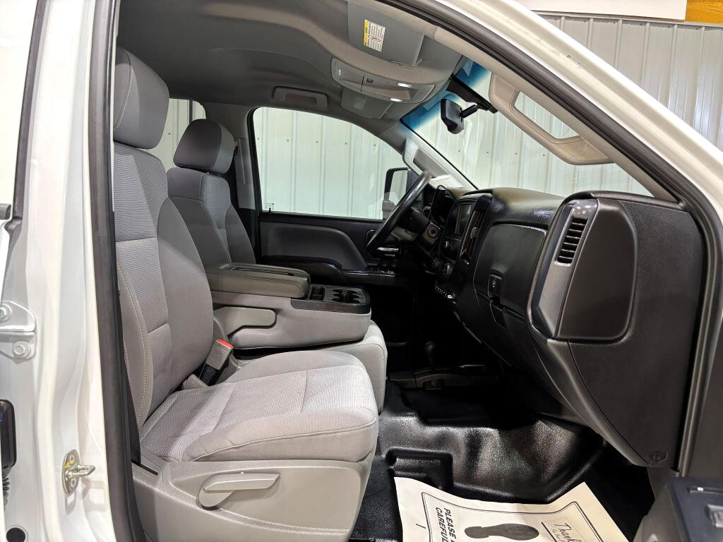 Chevrolet Silverado 2500 W/T Crew Cab 4WD LWB 2018