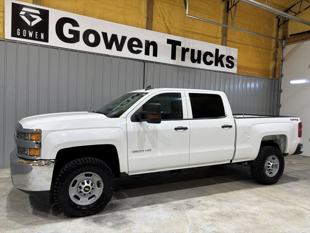 Chevrolet Silverado 2500 W/T Crew Cab 4WD SWB 2015