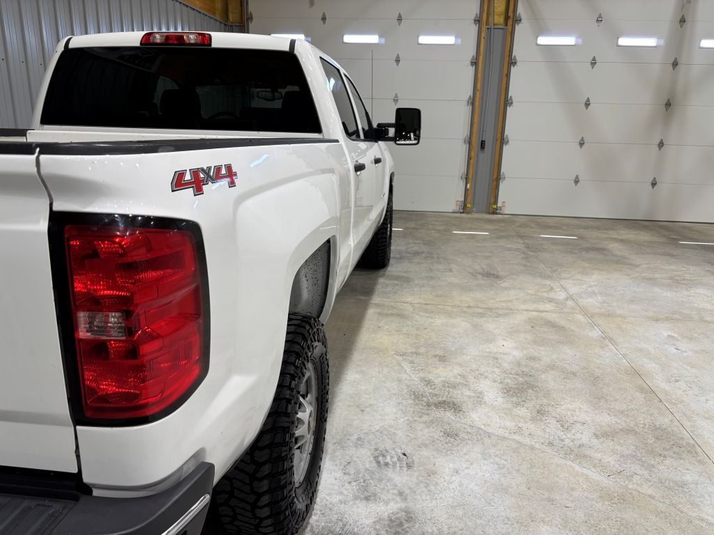 Chevrolet Silverado 2500 W/T Crew Cab 4WD SWB 2015