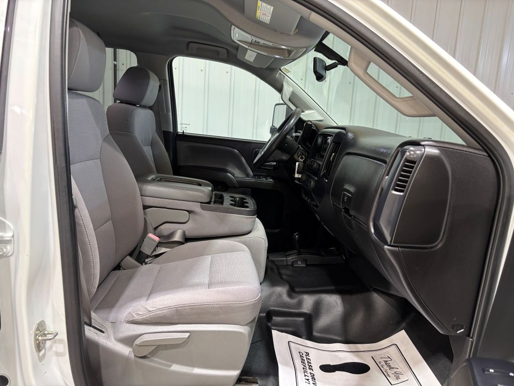 Chevrolet Silverado 2500 W/T Crew Cab 4WD SWB 2015