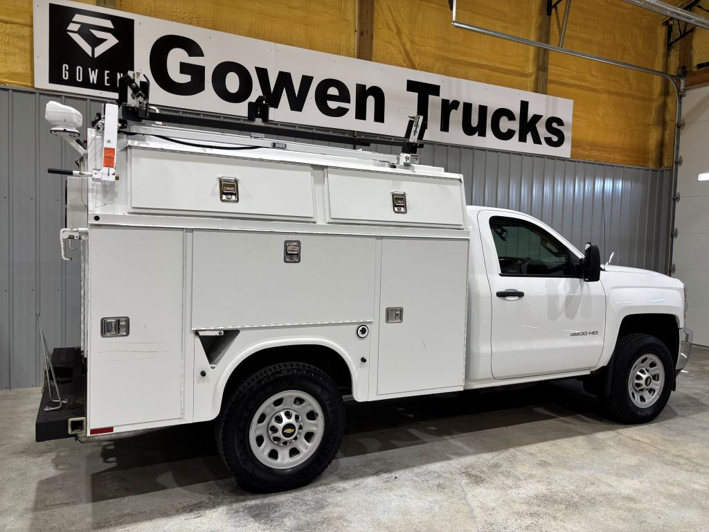 Chevrolet Silverado 3500  2015