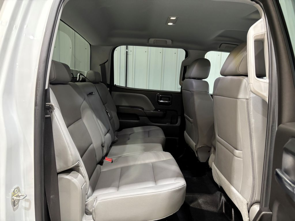 Chevrolet Silverado 2500 W/T Crew Cab 4WD LWB 2018
