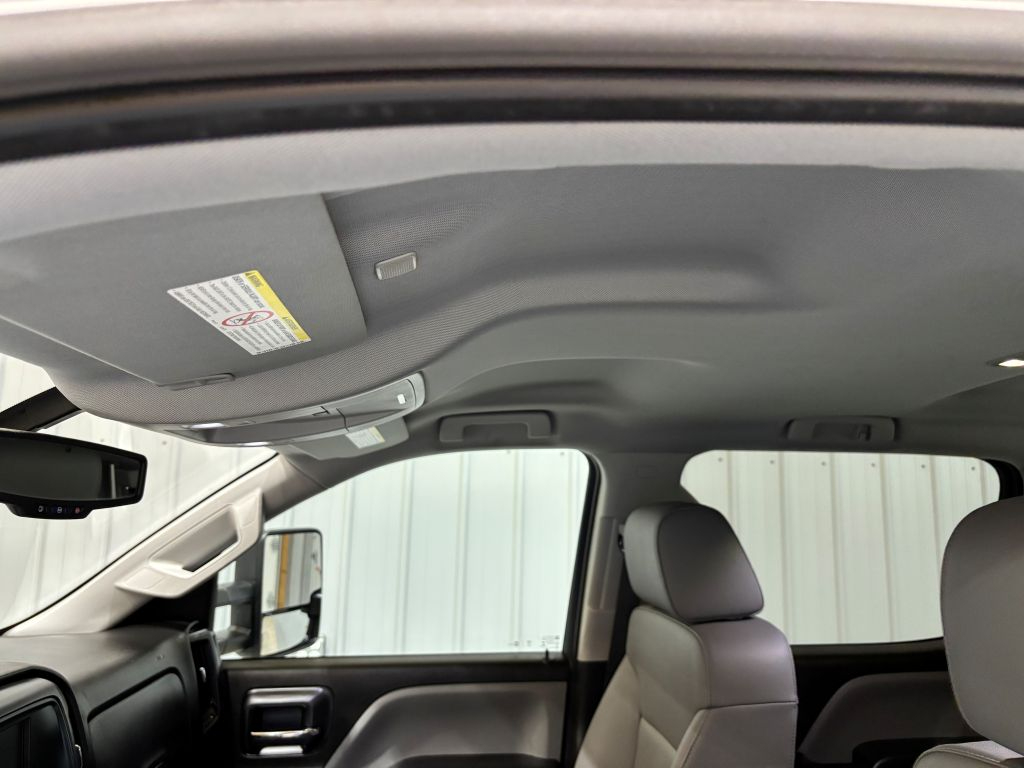 Chevrolet Silverado 2500 W/T Crew Cab 4WD LWB 2018