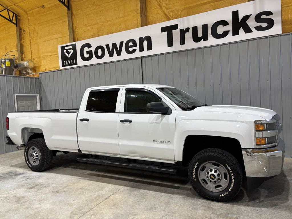 2019 Chevrolet Silverado 2500HD photo 3