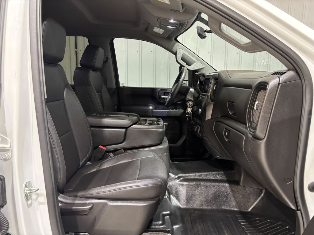 Chevrolet Silverado 2500 W/T Crew Cab 2WD LWB 2022