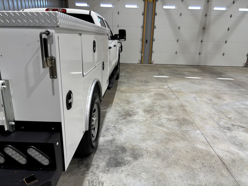 Chevrolet Silverado 2500 W/T Crew Cab 4WD LWB 2019
