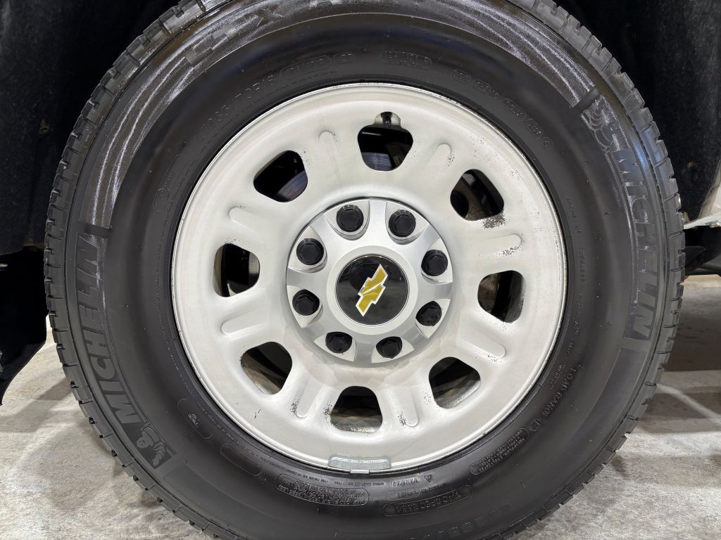 Chevrolet Silverado 2500 W/T Crew Cab 4WD LWB 2019