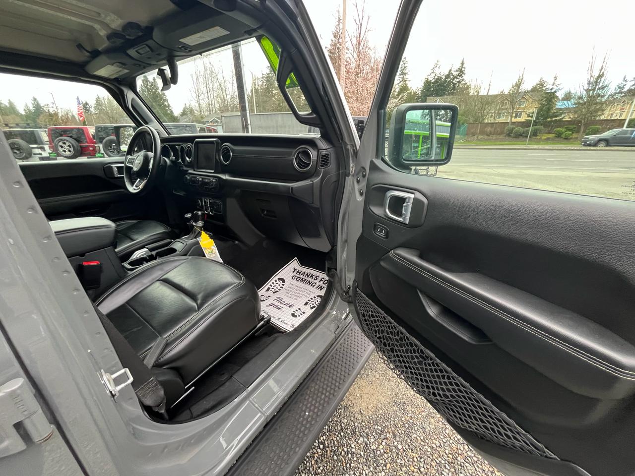 Jeep Wrangler Unlimited Sahara 2021