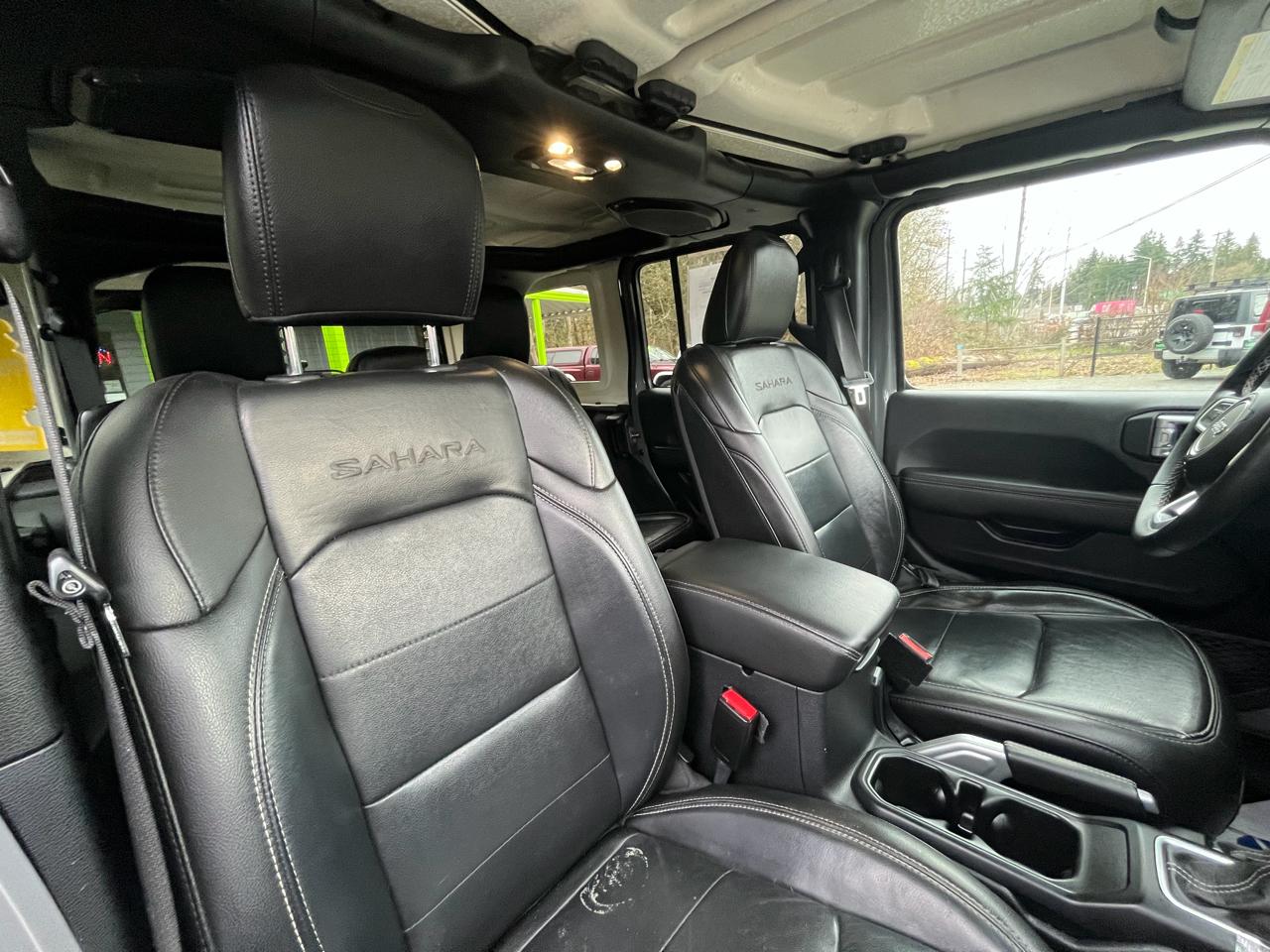 Jeep Wrangler Unlimited Sahara 2021