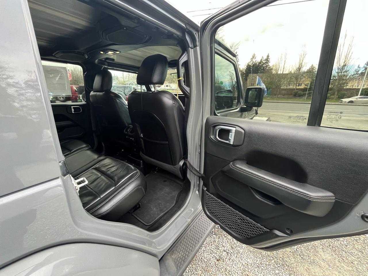 Jeep Wrangler Unlimited Sahara 2021