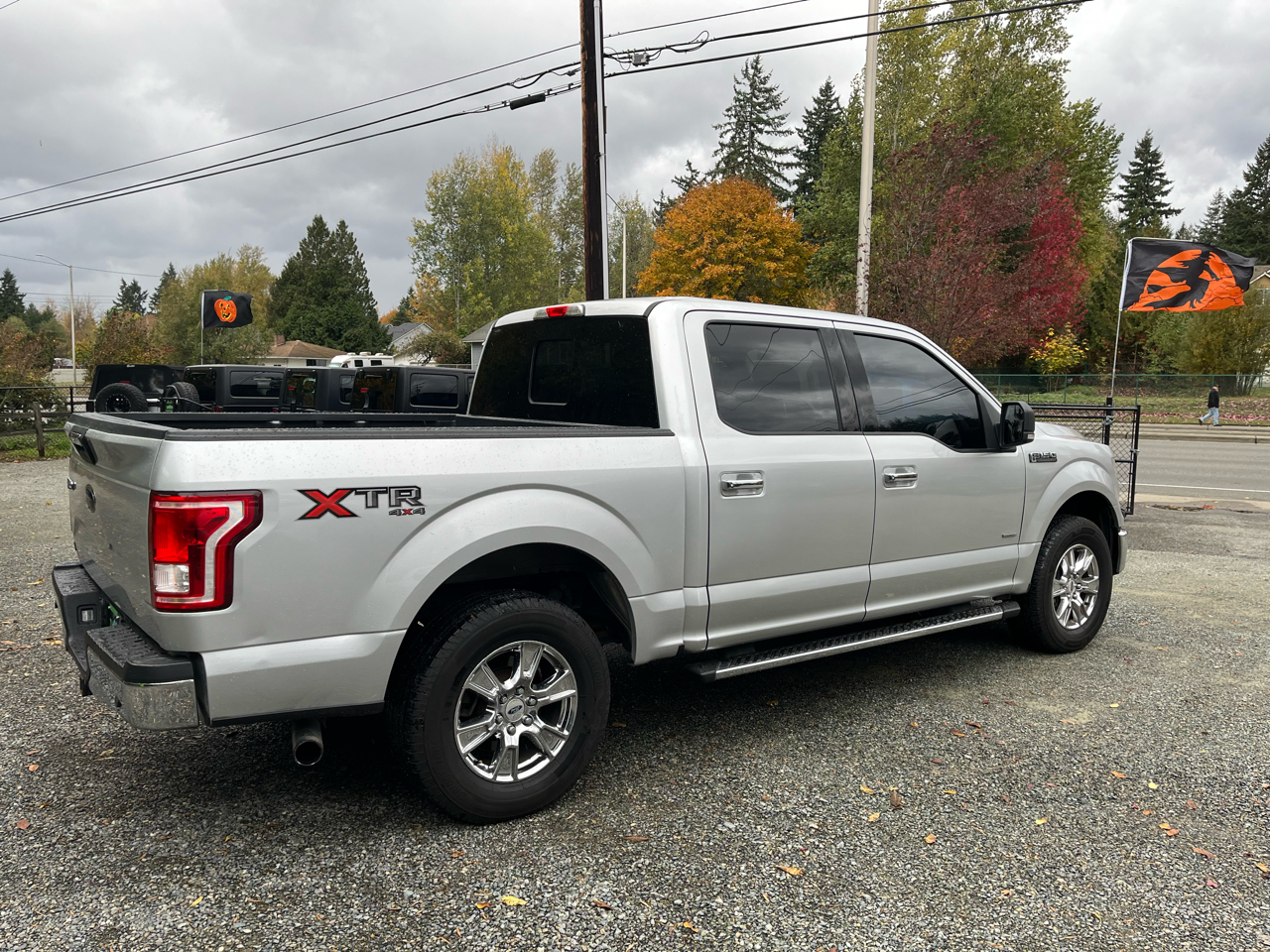 Ford F-150 4WD SuperCrew 139" XLT 2015 Ford F-150 4WD SuperCrew 139" XLT 2015