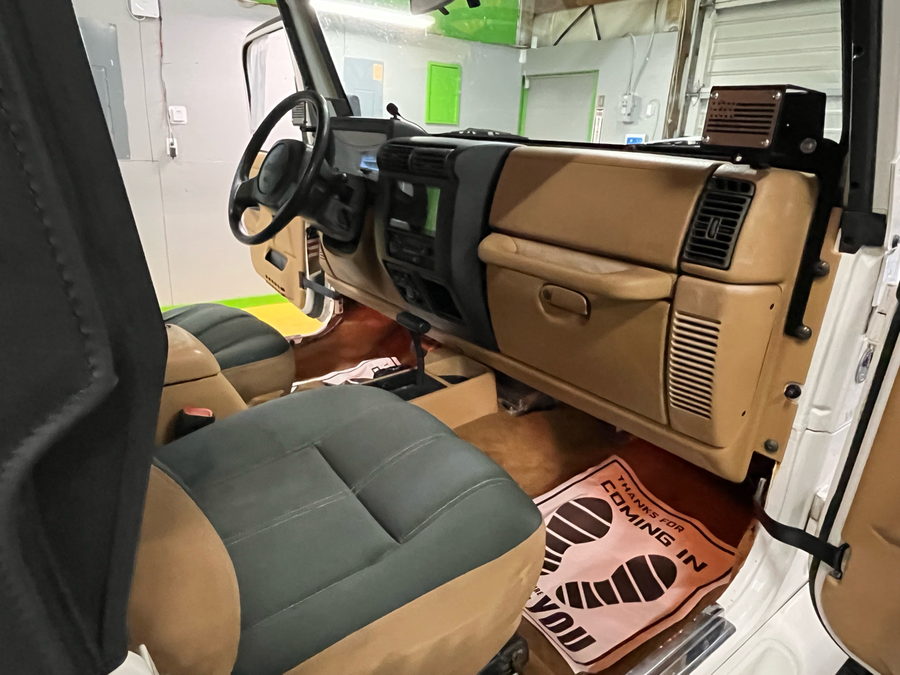 Jeep Wrangler Sahara 1997 Jeep Wrangler Sahara 1997