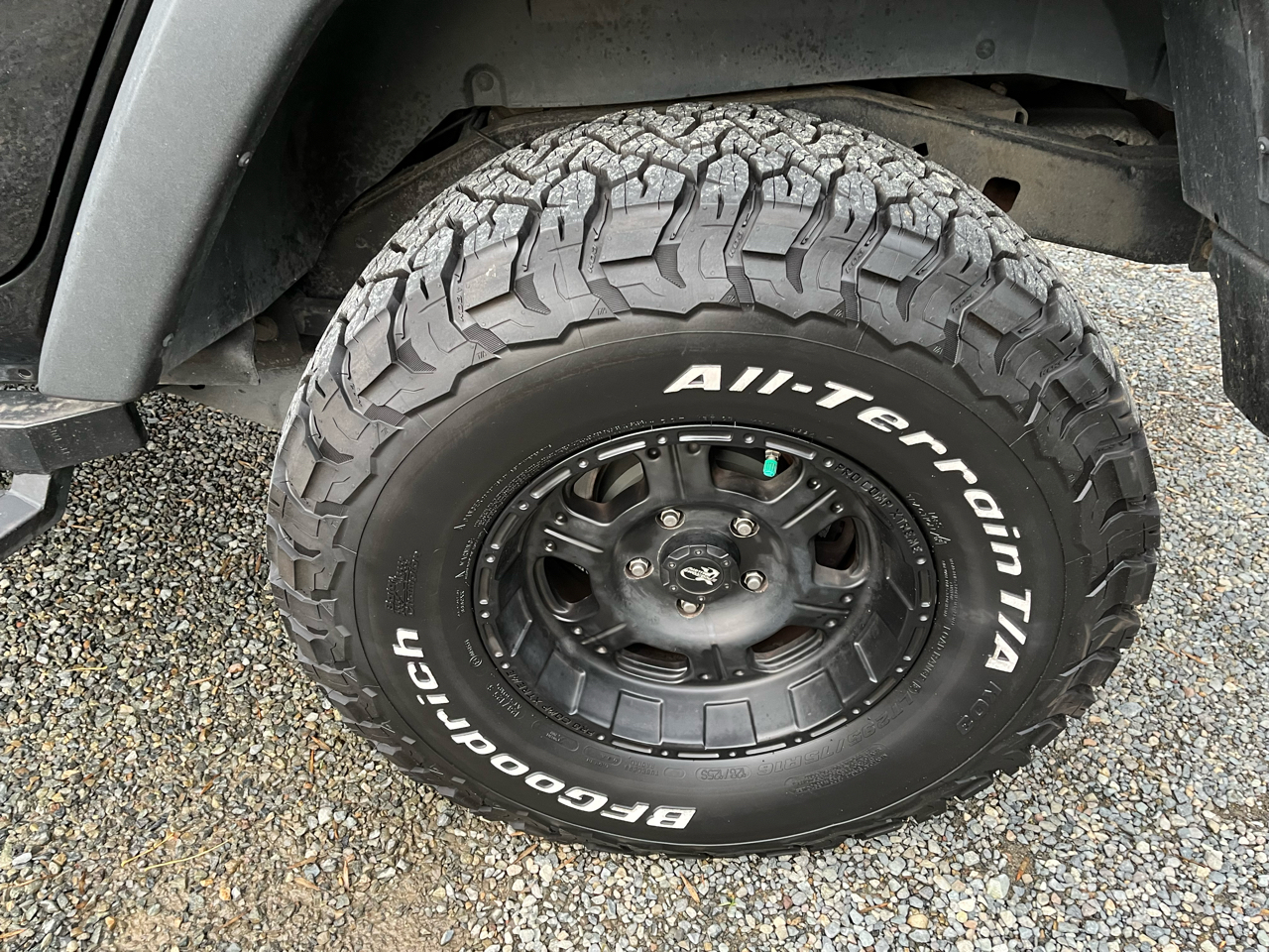 2011 Jeep Wrangler Unlimited Sport photo 2